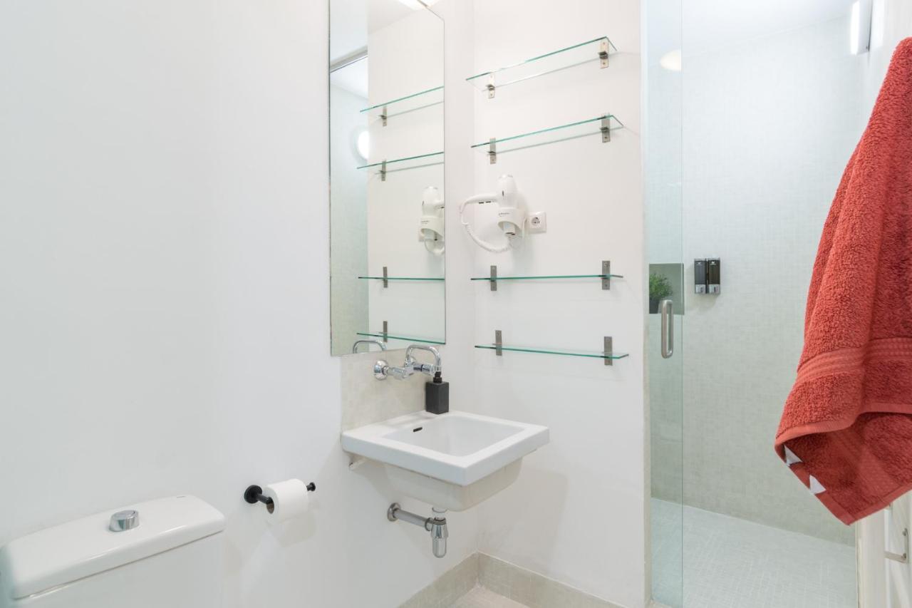 Vip Puerta Del Sol, By Monaro***** Apartment Madrid Exterior photo